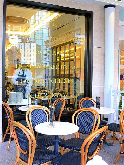 does harrods have a cafe